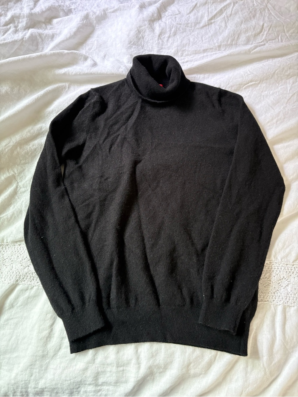 Jennie Liu black turtleneck cashmere sweater solid Medium